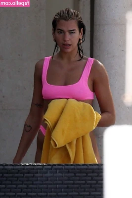 Dua Lipa [ dua-lipa ] - Tip $5 to reach 20 dollars and ill give you guys a facial video =) I
