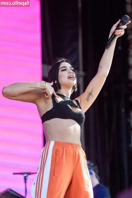 Dua Lipa [ dua-lipa ] - I’ve got a teeny fever lol