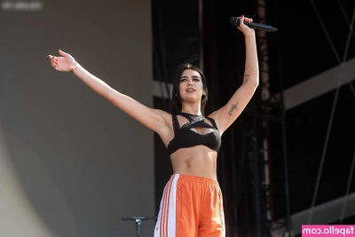 Dua Lipa [ dua-lipa ] - Me trying to get all the angles and on top of it be an Angel part 1