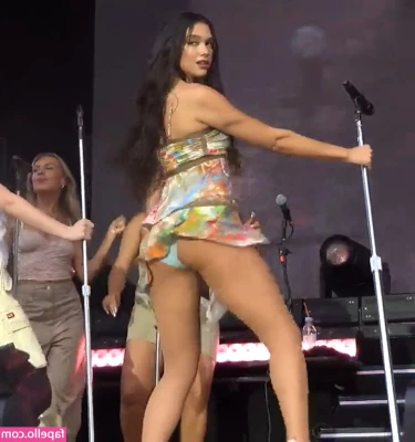 Dua Lipa [ dua-lipa ] - Esta cancion me relaja mas cuando tengo sexo me encanta escuchar la part 1