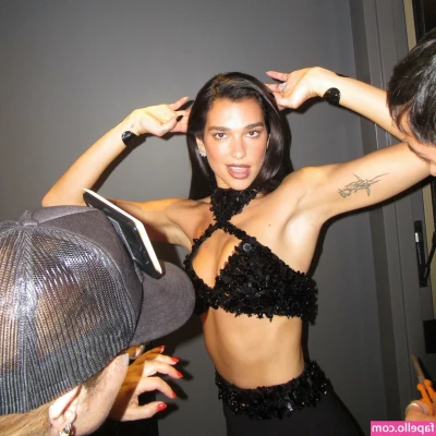 Dua Lipa [ dua-lipa ] - 𝒷𝑒𝓃𝒹 𝓂𝓎 𝒷𝑜𝒹𝓎 𝑜𝓋𝑒𝓇 