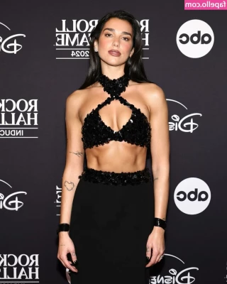 Dua Lipa [ dua-lipa ] - put it in my belly button 💕