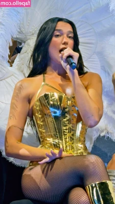 Dua Lipa [ dua-lipa ] - Which do u like more??
