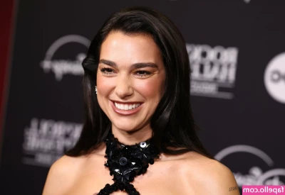 Dua Lipa [ dua-lipa ] - 𝗦𝘄𝗲𝗲𝘁 𝗮𝗻𝗱 𝘀𝗶𝗻𝗴𝗹𝗲 @dianajae