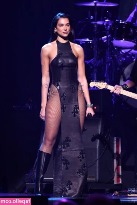 Dua Lipa [ dua-lipa ] - I love to fuck my pussy with that toy