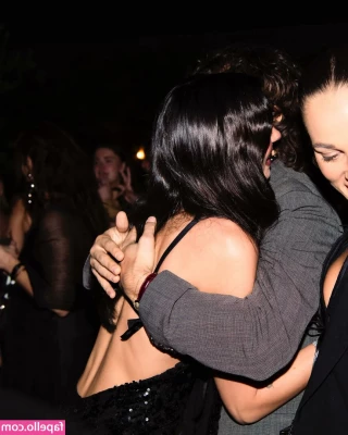 Dua Lipa [ dua-lipa ] - Let's dream a little...💋 What city would you like to walk around