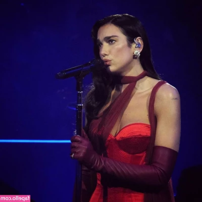 Dua Lipa [ dua-lipa ] - Cum watch me unwind after a long day of work and stroke with me