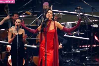 Dua Lipa [ dua-lipa ] - Full WET VİD hitting your inbox now! part 2