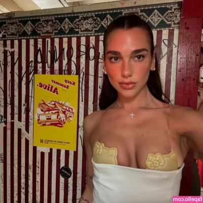 Dua Lipa [ dua-lipa ] - I need to post more ass I think
