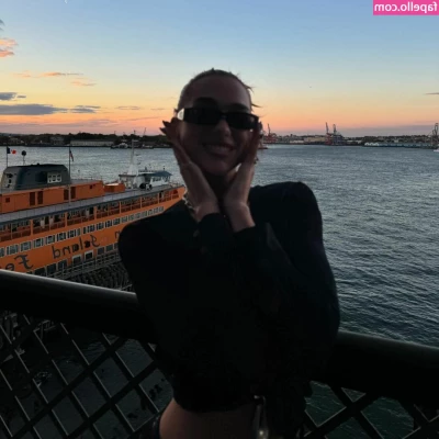 Dua Lipa [ dua-lipa ] - i think they're working now! thanks for the help <3