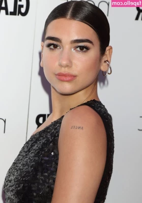 Dua Lipa [ dua-lipa ] - POV while I'm riding your cock baby 🍆🍆💦💦. Do I make you