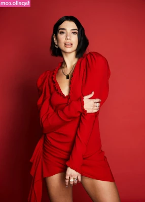 Dua Lipa [ dua-lipa ] - Some more bush for u