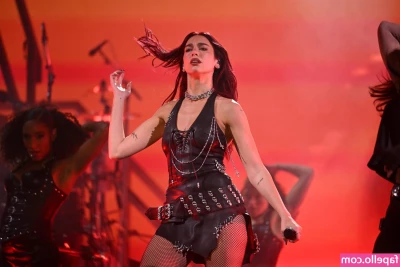 Dua Lipa [ dua-lipa ] - Do you know what else in my body is a pretty pink