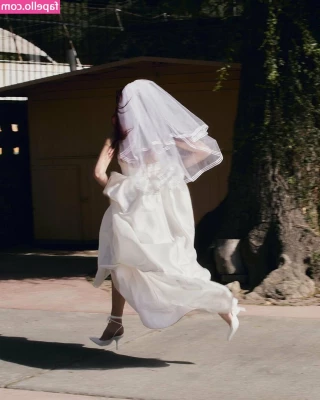 Dua Lipa [ dua-lipa ] - Morning pervs! Stay tuned for some filthy clips today! part 1