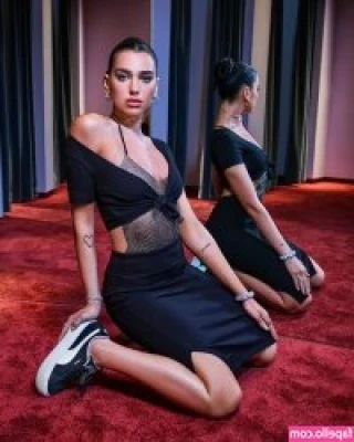 Dua Lipa [ dua-lipa ] - Brand NEW 💦🥰🥵 strip tease, breast and ass worship + full