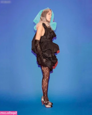 Dua Lipa [ dua-lipa ] - second favorite video  segundo video favorito   for you all naughty