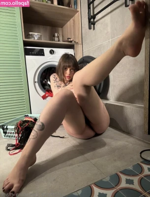 KiraClark - silly bath things