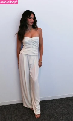 Jenna Dewan Tatum [ jenna-dewan-tatum ] - Laken