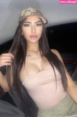 Houda Sanchez [ houda-sanchez ] - You can t see me