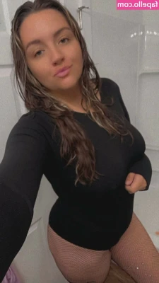 oohkarlalala - Im having alot of issues uploading today bare with me please!