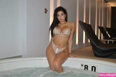 Mary Yousefi [ mary-yousefi ] - this bitch wants