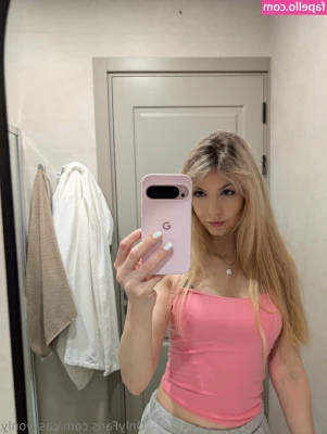 cassyonly - Back from my holiday! 😌 Will be back on in a few hours to reply to