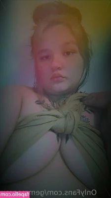 twilightfree - leather over my skin so hot   in here