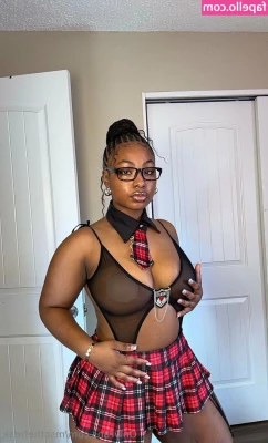 msdthefreak - masturbating before i have to go run errands ;)