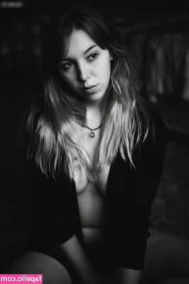 Madelinebiene - As always let me know what your favorite set this month was and what