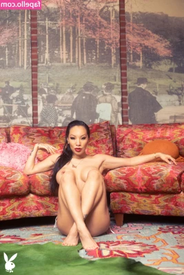 Asa Akira [ asa-akira ] - Continuing my last post, feeling myself up like a precious little