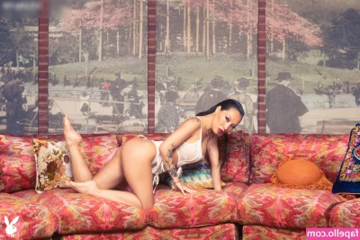 Asa Akira [ asa-akira ] - Más fantasía