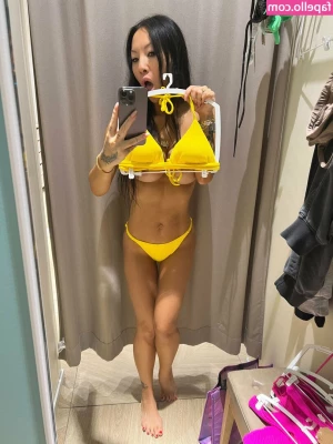 Asa Akira [ asa-akira ] - Yay  Thank you everyone  This naughty girl decided to cash out a
