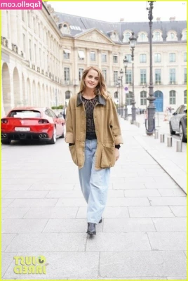 Emma Watson [ emma-watson-1 ] - Get these vids through your inbox