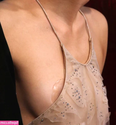 Emma Watson [ emma-watson-1 ] - Do you like it when I'm wet for you? 😨