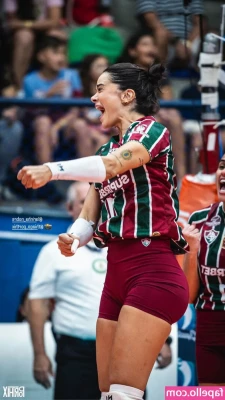 Lara Nobre [ lara-nobre ] - Stop  drop and drain gooner     Tips are appreciated  I m saving for
