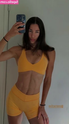 Alanah Yukich [ alanah-yukich ] - SENDING YOU ALL A CRAZY POV BLOWJOB VIDEO NOW! IT SHOULD BE IN YOUR