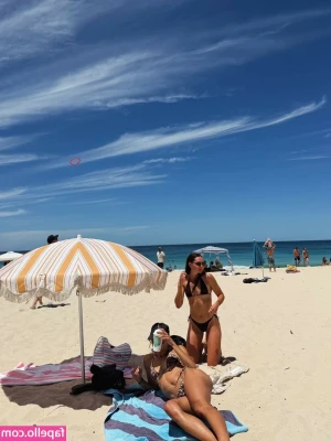 Alanah Yukich [ alanah-yukich ] - spreading my tight hole🍑