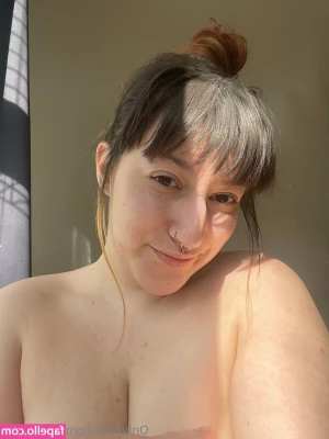 nk666666 - If you want to see more than this  leave me a tip and you can see
