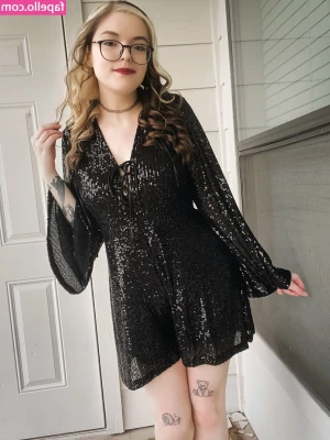 Meg Kaylee [ meg-kaylee ] - Doing personal videos with my new toy     Dm me if you want one