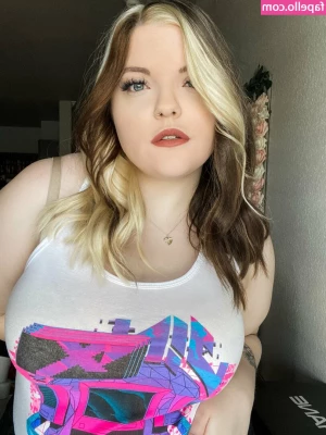 Meg Kaylee [ meg-kaylee ] - How's your week?❤️