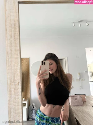 aliciaginger - Free Subscription  Big Booty Blonde Bombshell You won t believe what