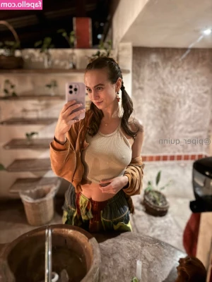 Piper Quinn [ piper-quinn-16 ] - Look what just arrived