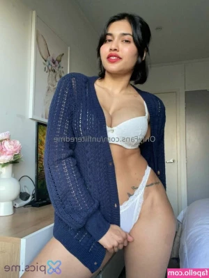 Ravina Patel [ ravina-patel ] - Wanna see how my purr purr makes you cum cum