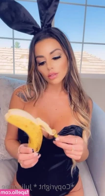 Juli.annee [ juli-annee-1 ] - IS PERFECT