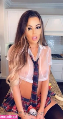 Juli.annee [ juli-annee-1 ] - Happy Friday   There s   in your DM s