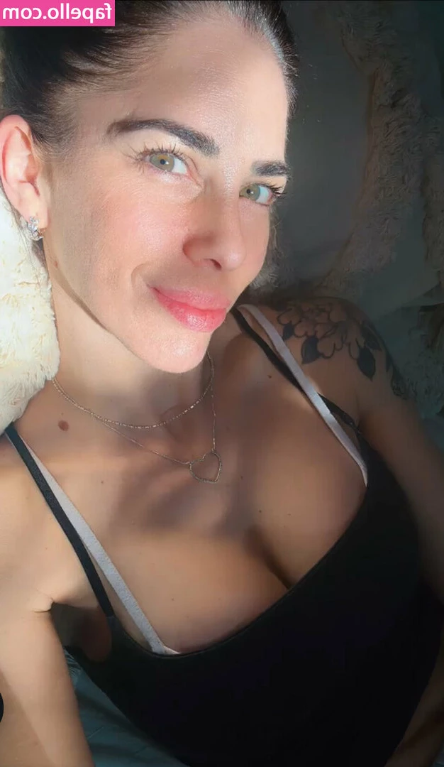 babysweetits - SWEET CANDY  SOFIATERESAXXX REALLY WANTS TO PLAY WITH YOU PRETTY FACE