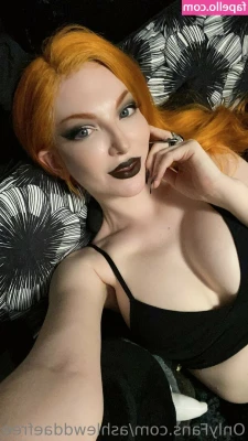 ashlewddaefree - Don't look that I have such a cute face, in fact there is something