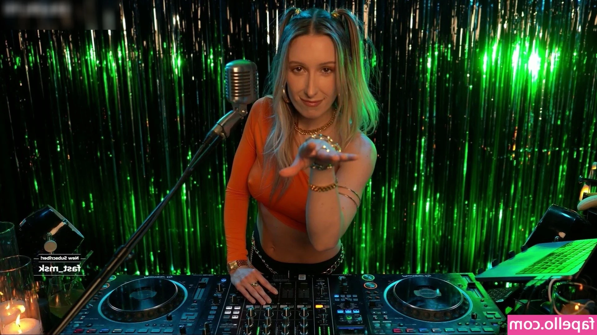 DJMissShelton [ djmissshelton-5 ] - 💦WHEN "4PLAY" returns...💦  I get 🍆fucked🍆 so hard up my part 1