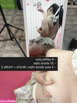  [ yenyenuwu ] - Flashing you my tits on my site 💗 sexynatgvip.com 🔞