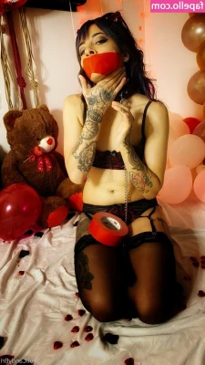 skullcandybri - U all ready?😆👉🏼    🥰If u wanna talk to me when u expired